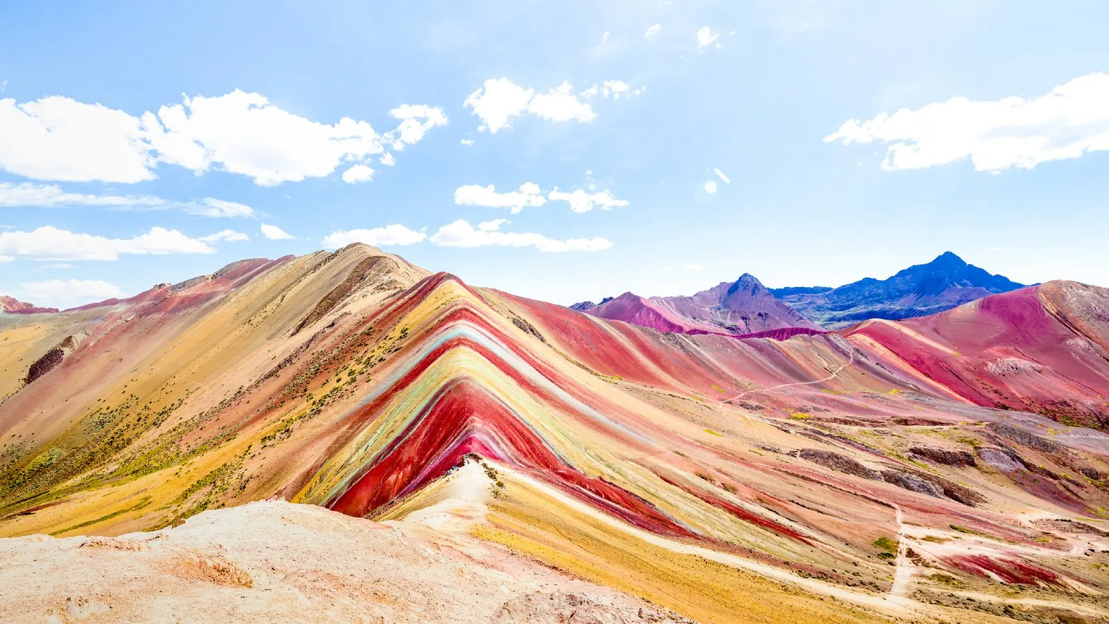 Rainbow Mountain Trekking