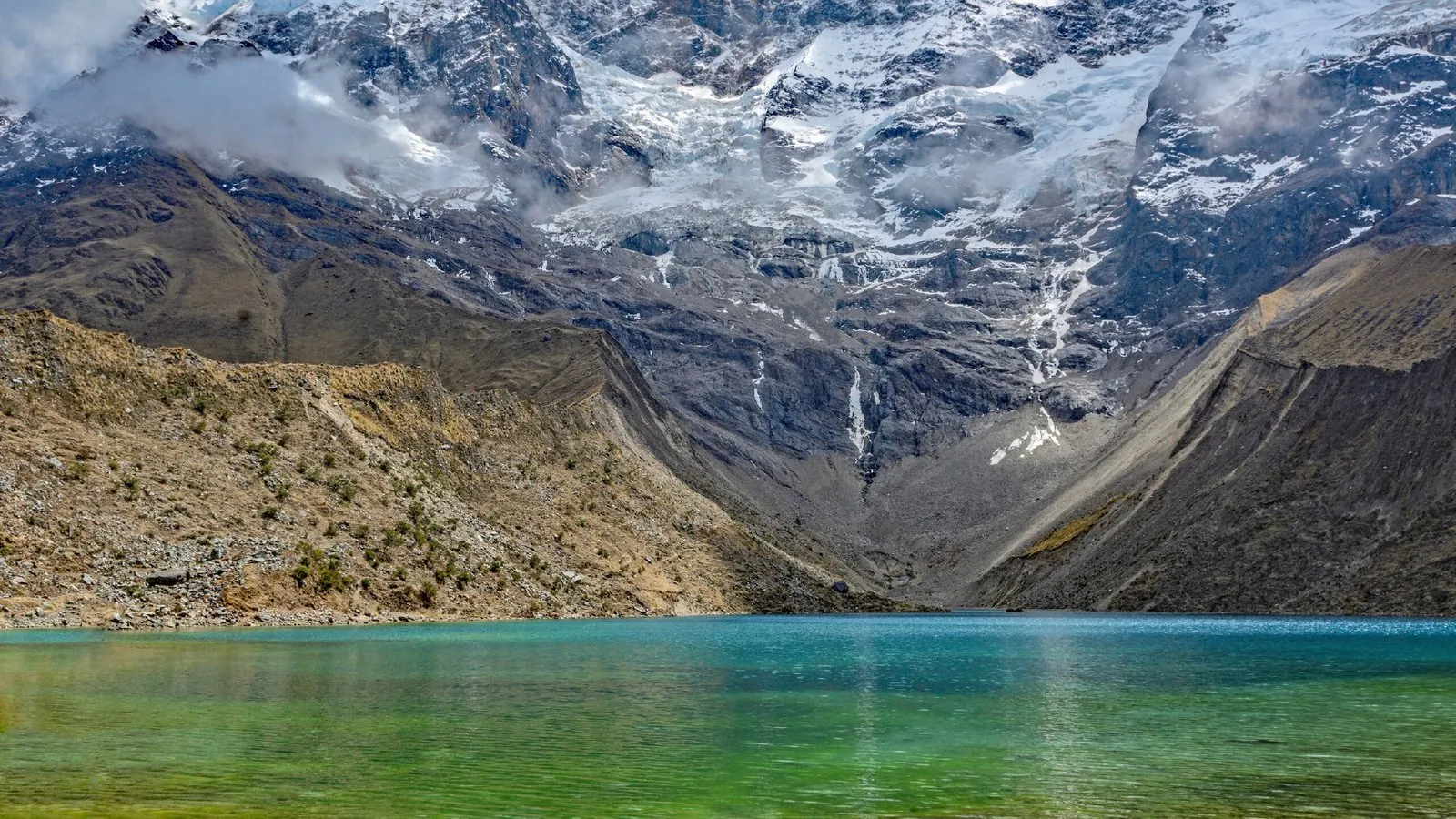Humantay Lagoon Trekking