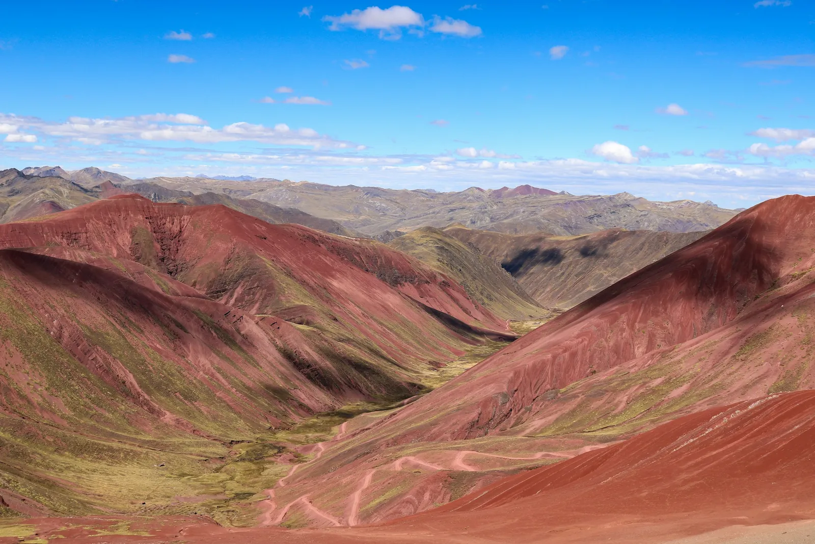 Rainbow Mountain Trekking